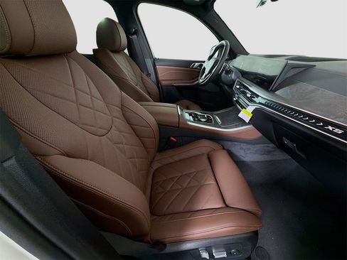 New 2026 BMW X5 xDrive40i w/ Premium Package image 30