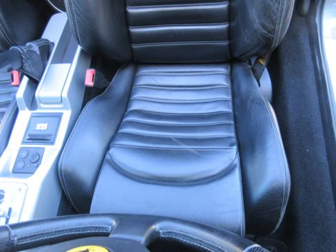 Used 2004 Ferrari 360 Spider image 39