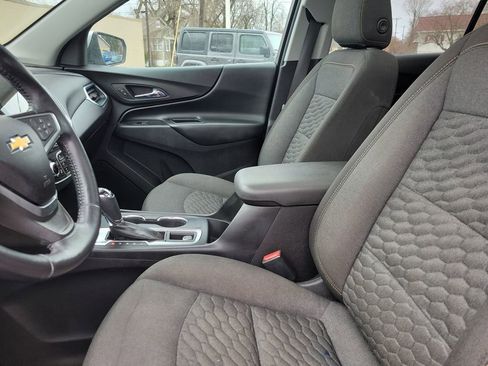 Used 2018 Chevrolet Equinox LT image 21