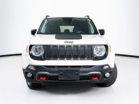 Used 2022 Jeep Renegade Trailhawk image 5