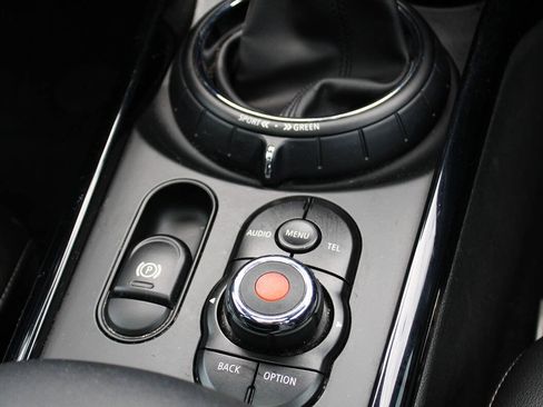 Used 2017 MINI Cooper Clubman S AWD/4WD image 26