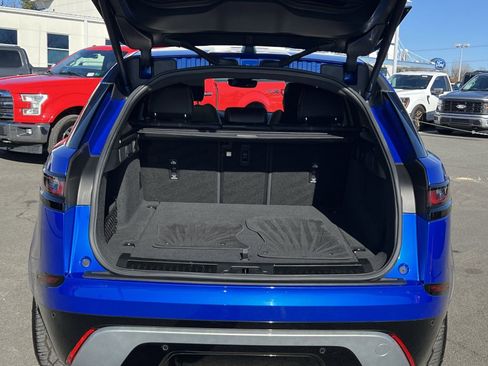 Used 2022 Land Rover Range Rover Velar S image 26