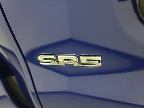 Used 2024 Toyota Tacoma SR5 AWD/4WD image 13
