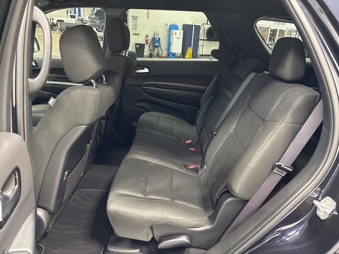 Used 2024 Dodge Durango SXT w/ 3rd Row Seating Group image 30