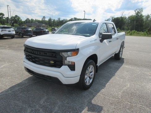 New 2026 Chevrolet Silverado 1500 Custom RWD image 2