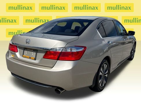 Used 2014 Honda Accord LX image 4