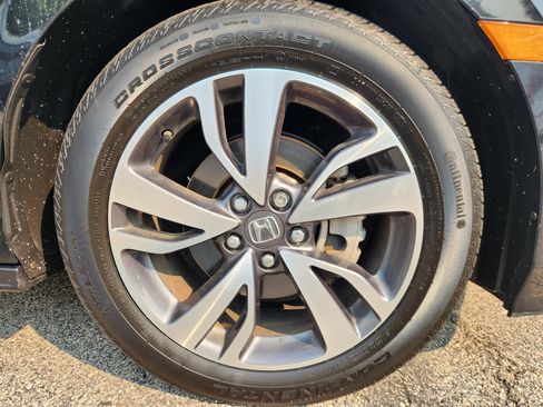 Certified 2021 Honda Odyssey Touring image 22