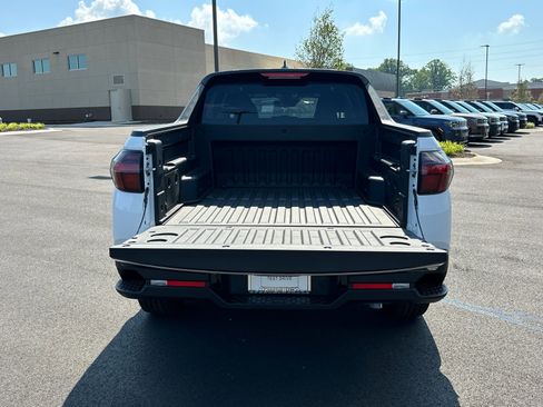 New 2025 Hyundai Santa Cruz SE image 14