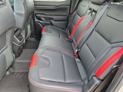 Used 2025 Ford Ranger Raptor AWD/4WD image 19