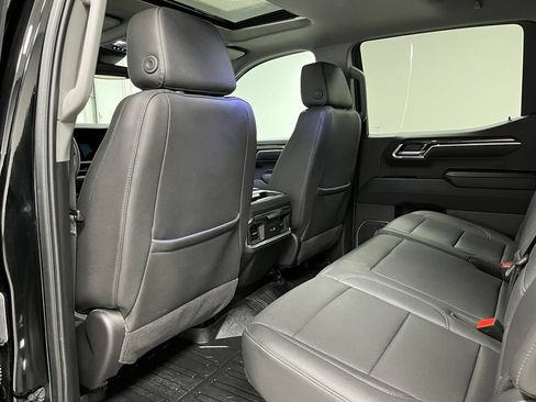 Used 2024 GMC Sierra 1500 Elevation w/ Elevation Premium Package AWD/4WD image 46