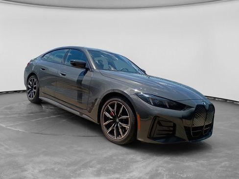 Used 2025 BMW i4 eDrive40 w/ M Sport Package RWD image 2