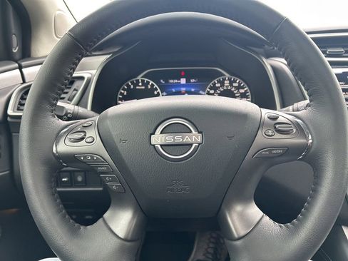 Certified 2024 Nissan Murano SL FWD image 18