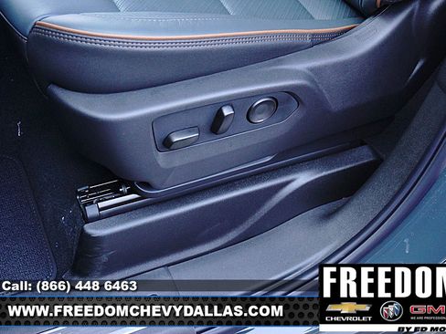 New 2026 GMC Yukon AT4 w/ AT4 Premium Plus Package image 37