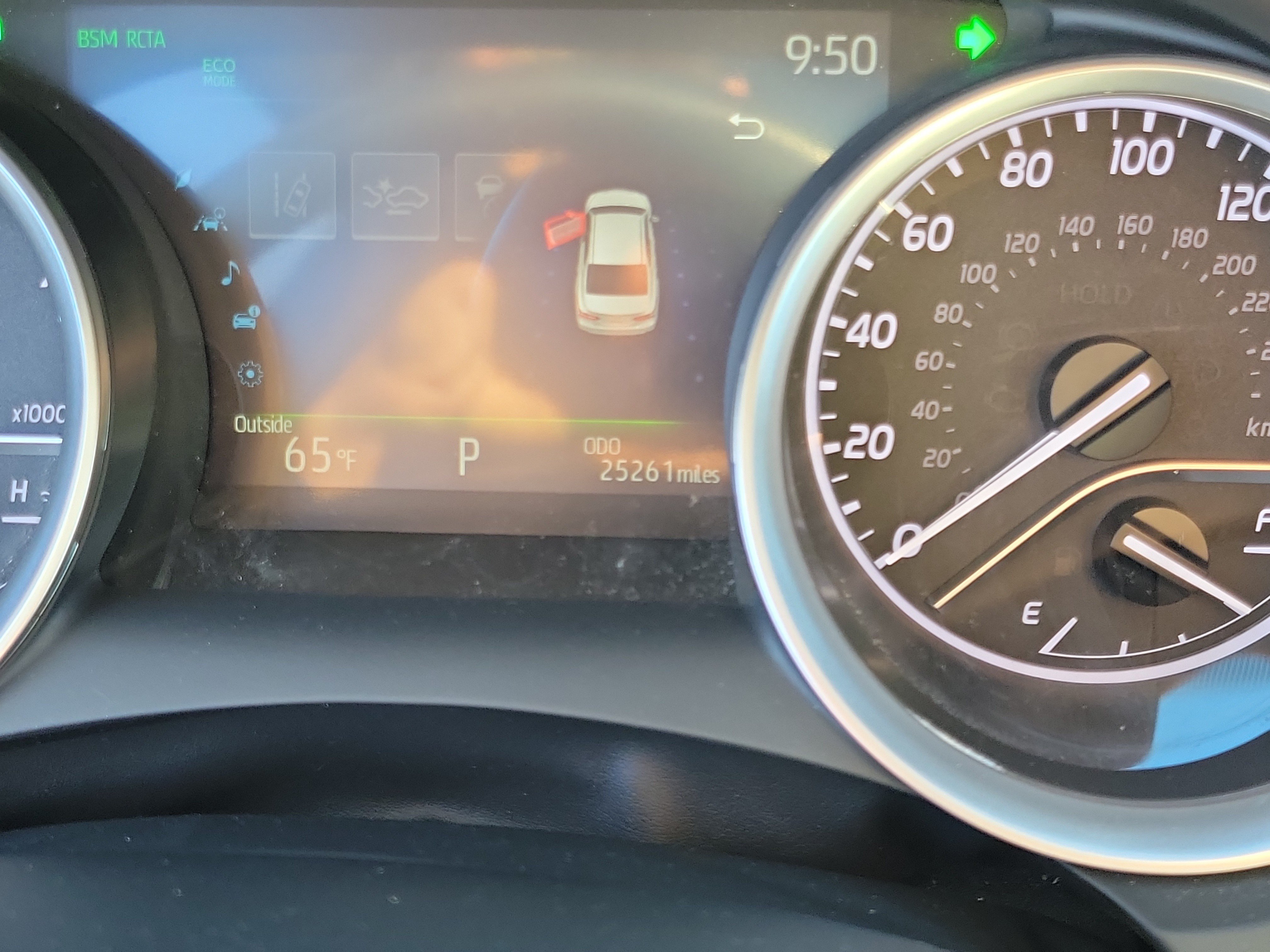 Used 2024 Toyota Camry XLE w/ Navigation Package FWD image 25