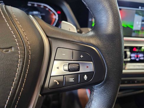 Used 2023 BMW X5 xDrive40i w/ Luxury Seating Package image 17