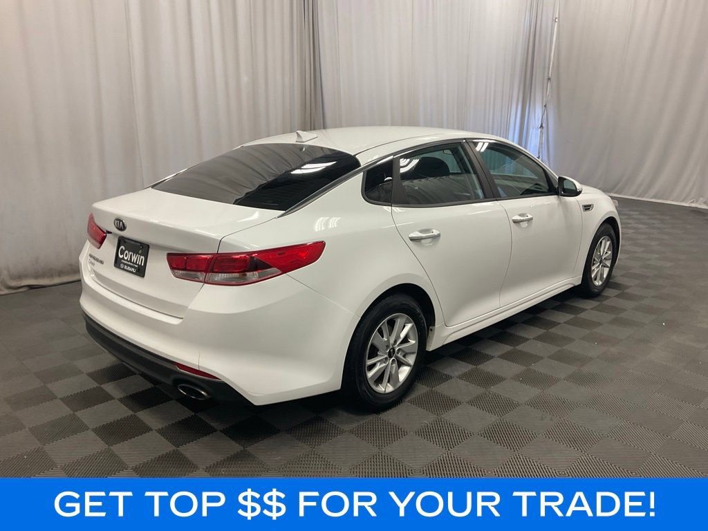 Used 2018 Kia Optima LX FWD image 3