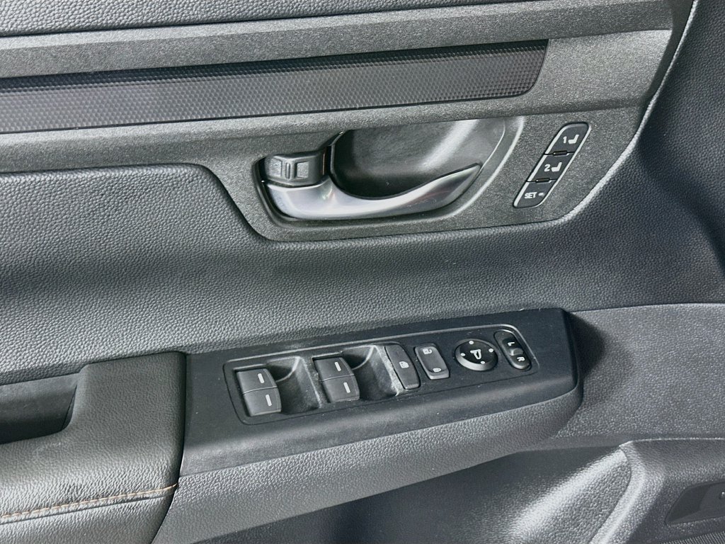 Used 2024 Honda CR-V Sport-L image 23