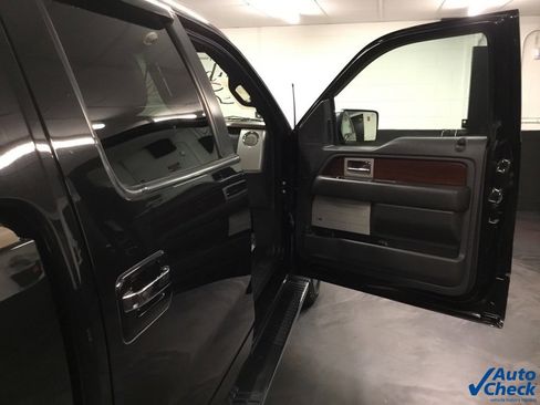 Used 2013 Ford F150 King Ranch w/ King Ranch Luxury Pkg image 40
