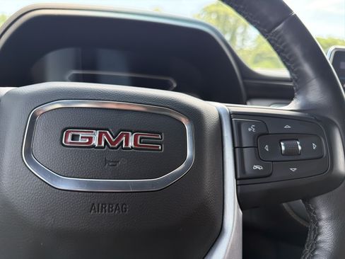 Used 2021 GMC Yukon XL SLT w/ SLT Luxury Plus Package AWD/4WD image 30