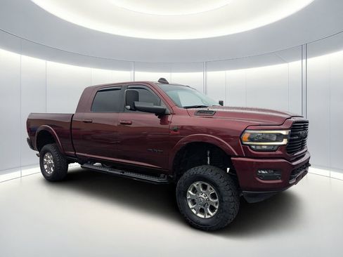 Used 2022 RAM 2500 Laramie w/ Night Edition image 2