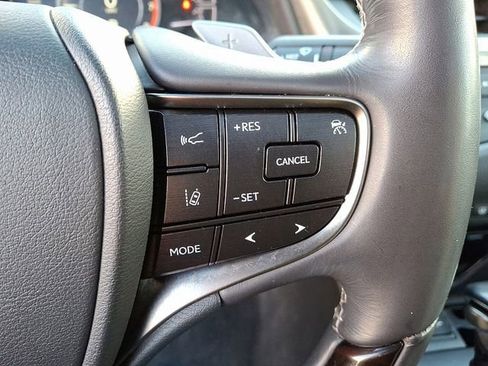Used 2019 Lexus ES 350 Luxury image 31