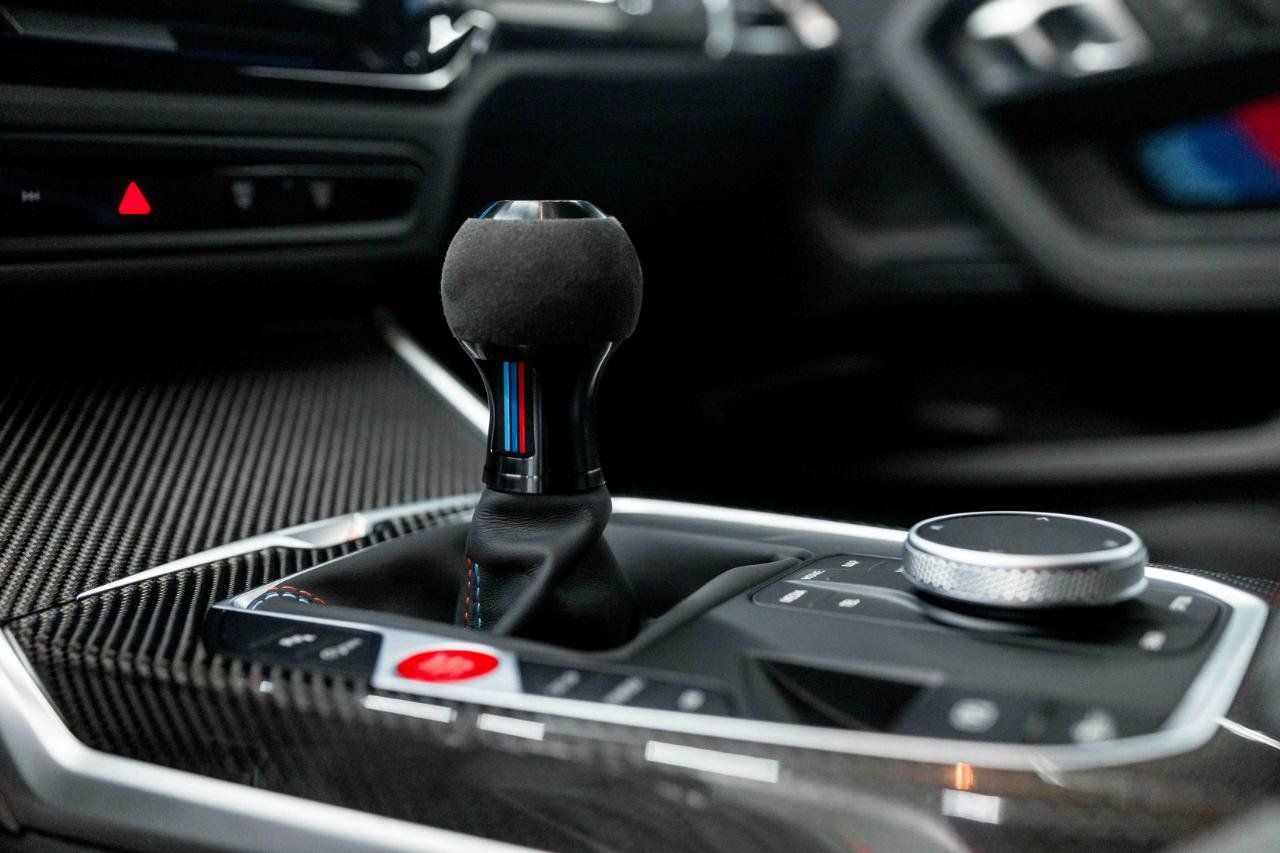 Used 2025 BMW M2 w/ Lighting Package RWD image 54