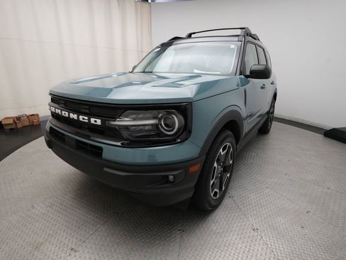 Used 2023 Ford Bronco Sport Outer Banks w/ Tech Package AWD/4WD image 12