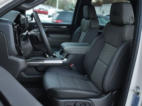 New 2026 Chevrolet Silverado 2500 ZR2 w/ ZR2 Bison Edition image 10