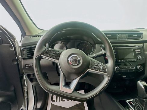 Used 2017 Nissan Rogue Sport S w/ S Appearance Package image 11