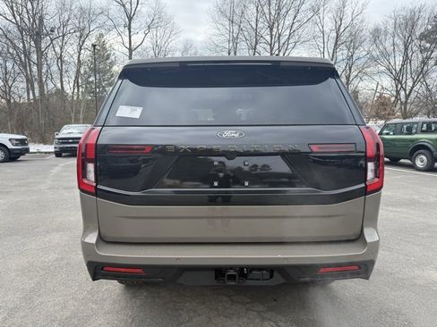 New 2026 Ford Expedition Tremor image 4