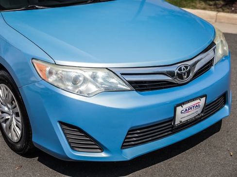 Used 2012 Toyota Camry LE FWD image 8