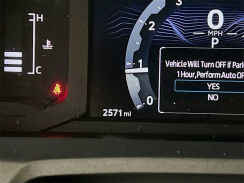 Certified 2025 Toyota 4Runner SR5 image 12