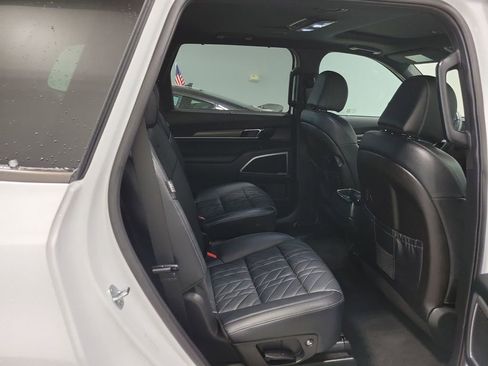 Used 2025 Kia Telluride EX X-Line image 25