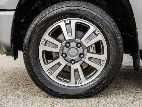 Used 2019 Toyota Tundra Platinum image 26