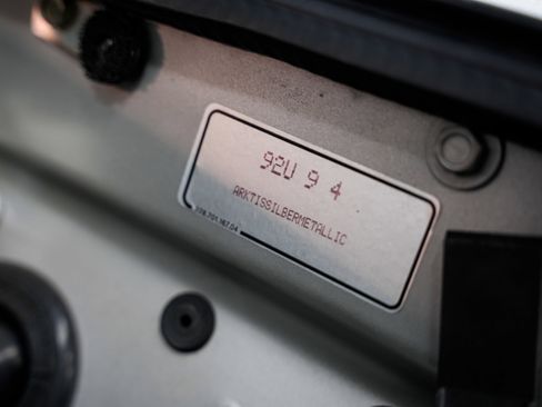 Used 1997 Porsche 911 Carrera 4S AWD/4WD image 44