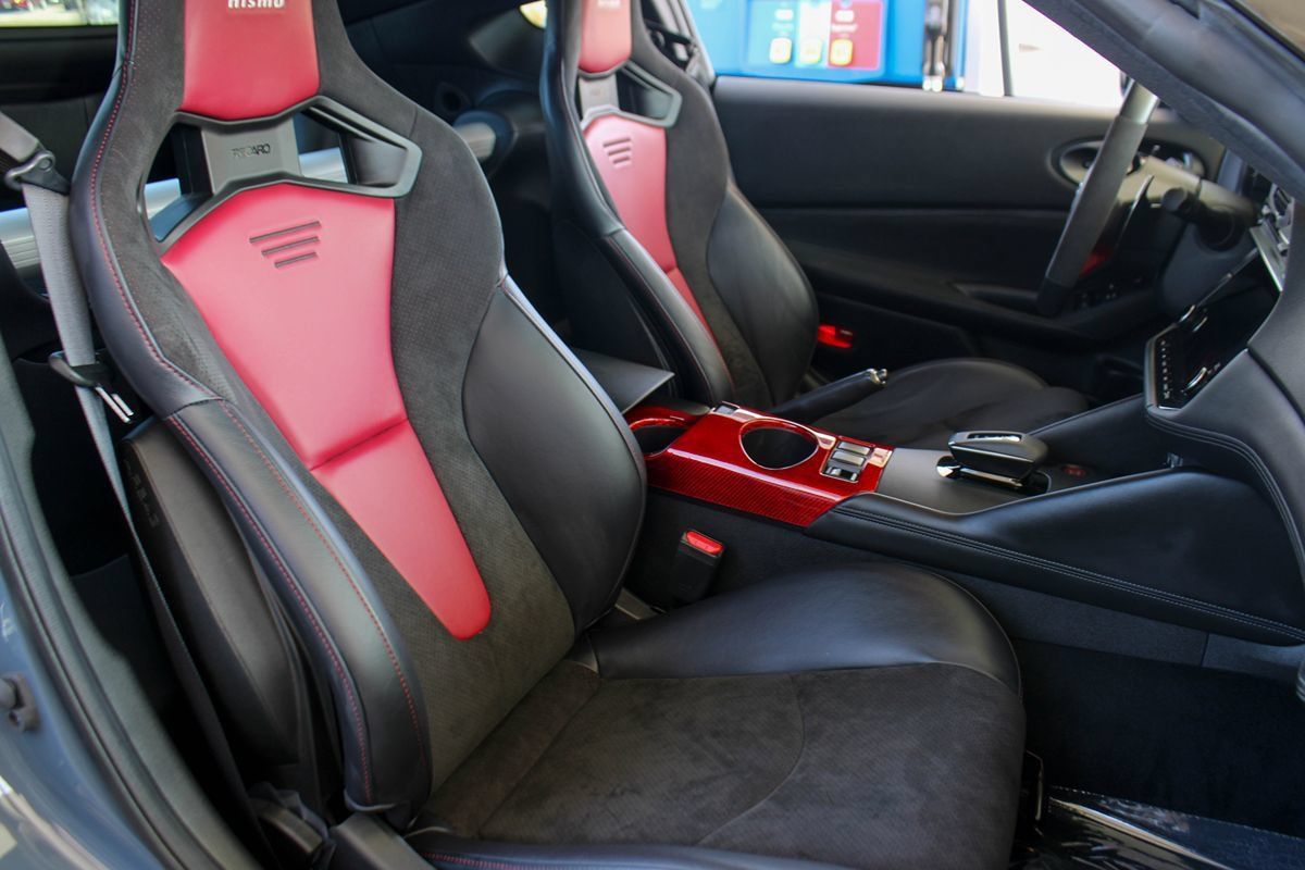 Used 2024 Nissan Z NISMO w/ Floor Mat Package RWD image 18