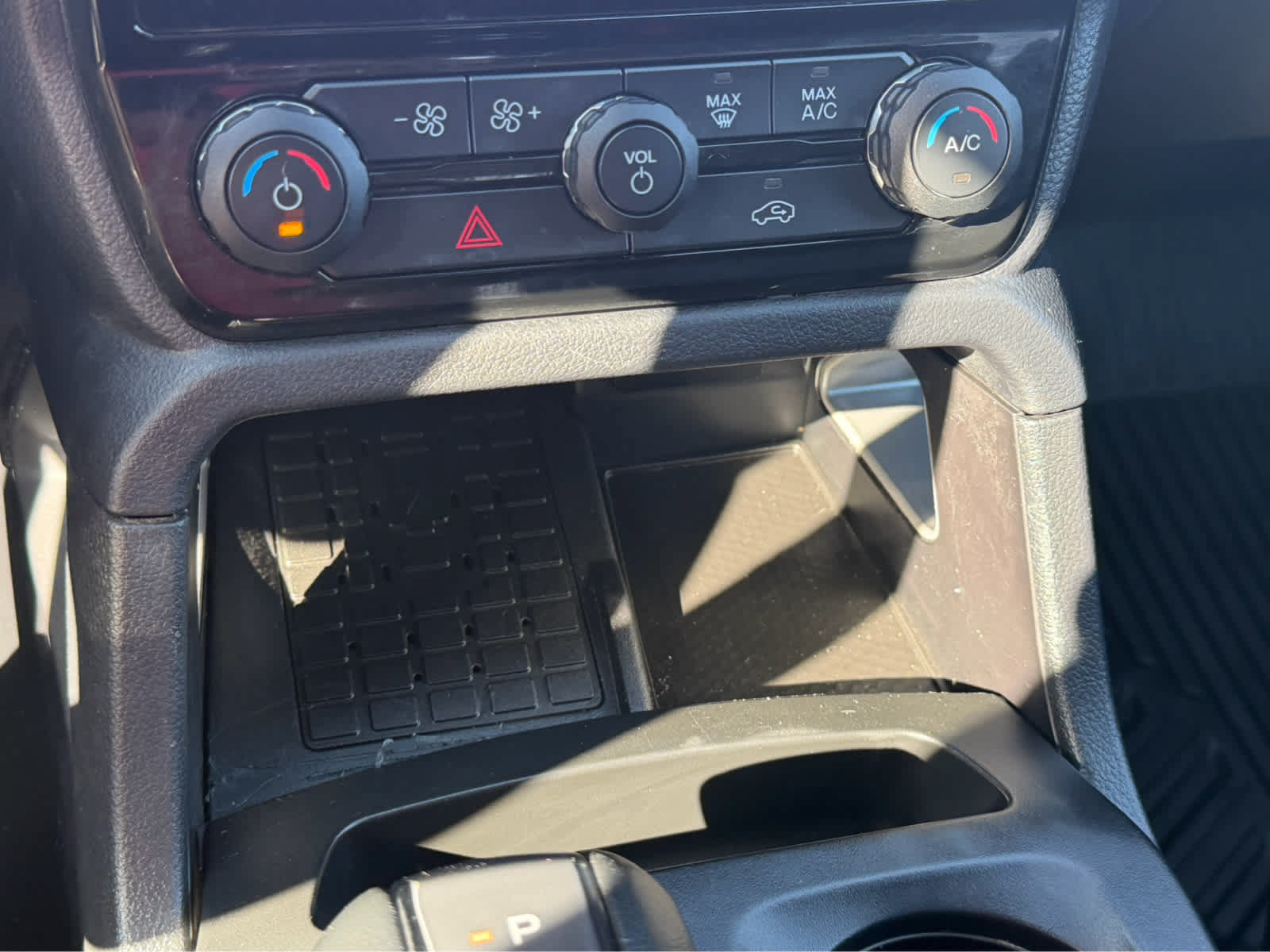 Used 2024 Ford Ranger Lariat w/ FX4 Off-Road Package AWD/4WD image 49