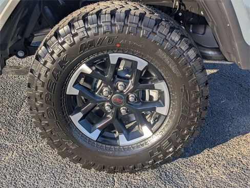 New 2026 Jeep Gladiator Rubicon image 8