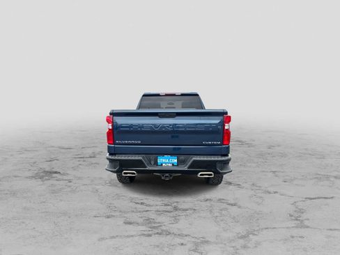 Used 2019 Chevrolet Silverado 1500 Custom Trail Boss image 7