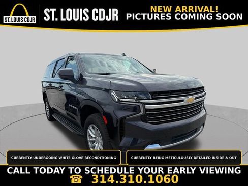 Used 2024 Chevrolet Suburban LT AWD/4WD image 1