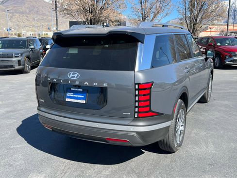 Certified 2026 Hyundai Palisade SEL image 8