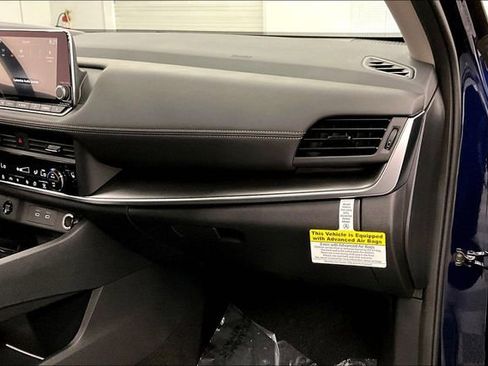 New 2026 Nissan Rogue SV FWD image 35