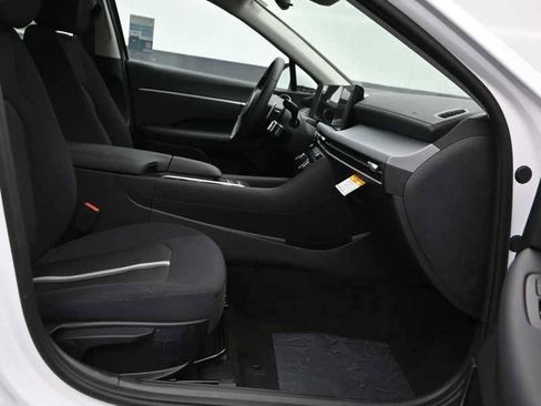 New 2026 Hyundai Sonata SEL FWD image 11