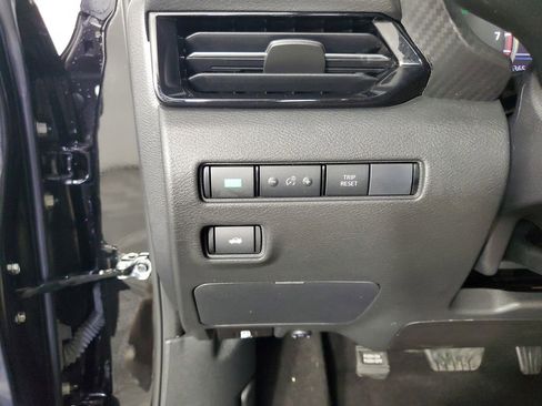 Used 2024 Nissan Sentra SR w/ Lighting Package image 27