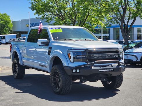 Used 2025 Ford F150 Lariat w/ Equipment Group 502A High AWD/4WD image 6
