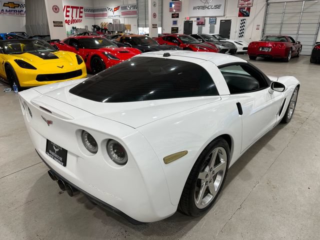 Used 2005 Chevrolet Corvette Coupe w/ Preferred Equipment Group RWD image 32