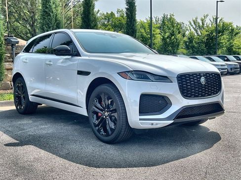 New 2026 Jaguar F-PACE R-Dynamic S image 7