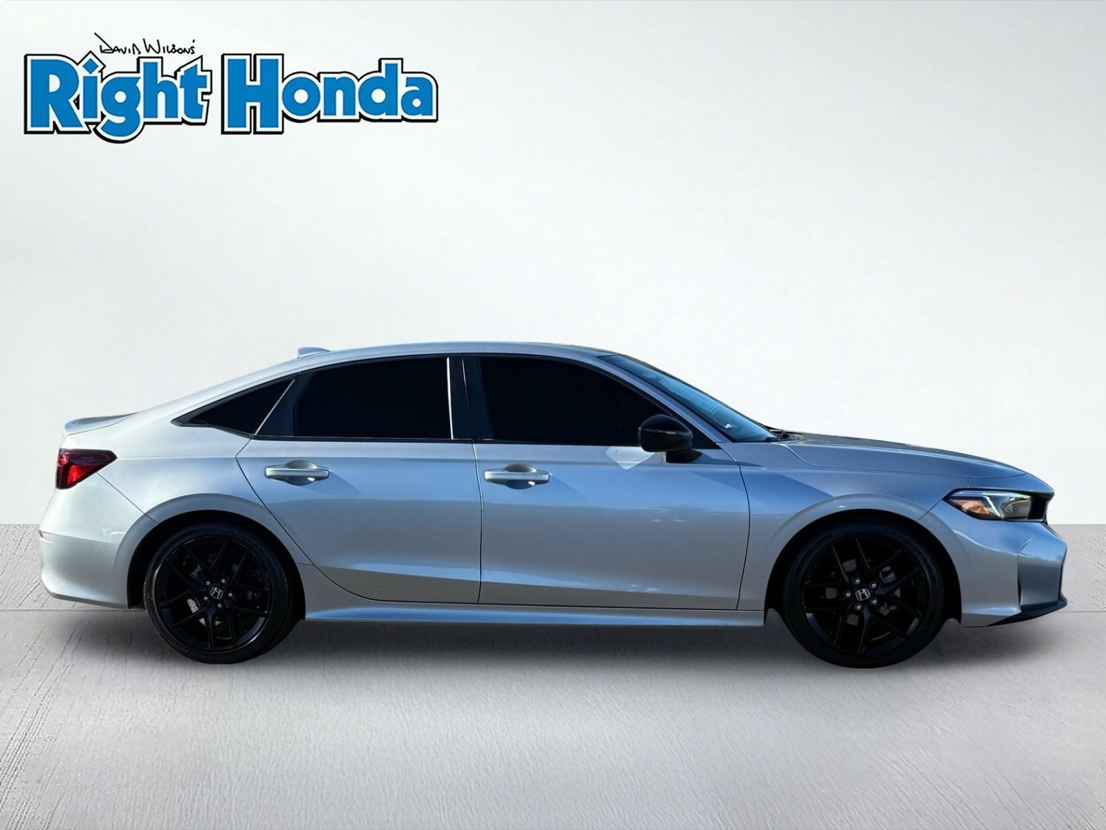Used 2025 Honda Civic Sport image 10