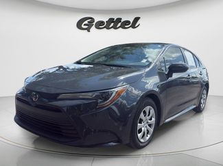 Used 2024 Toyota Corolla LE FWD video 1