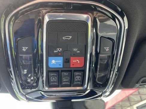 Used 2023 Jeep Grand Cherokee L Overland AWD/4WD image 33